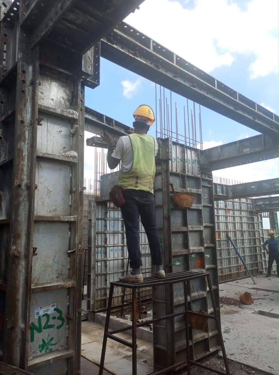 Asal Bina formwork in progress